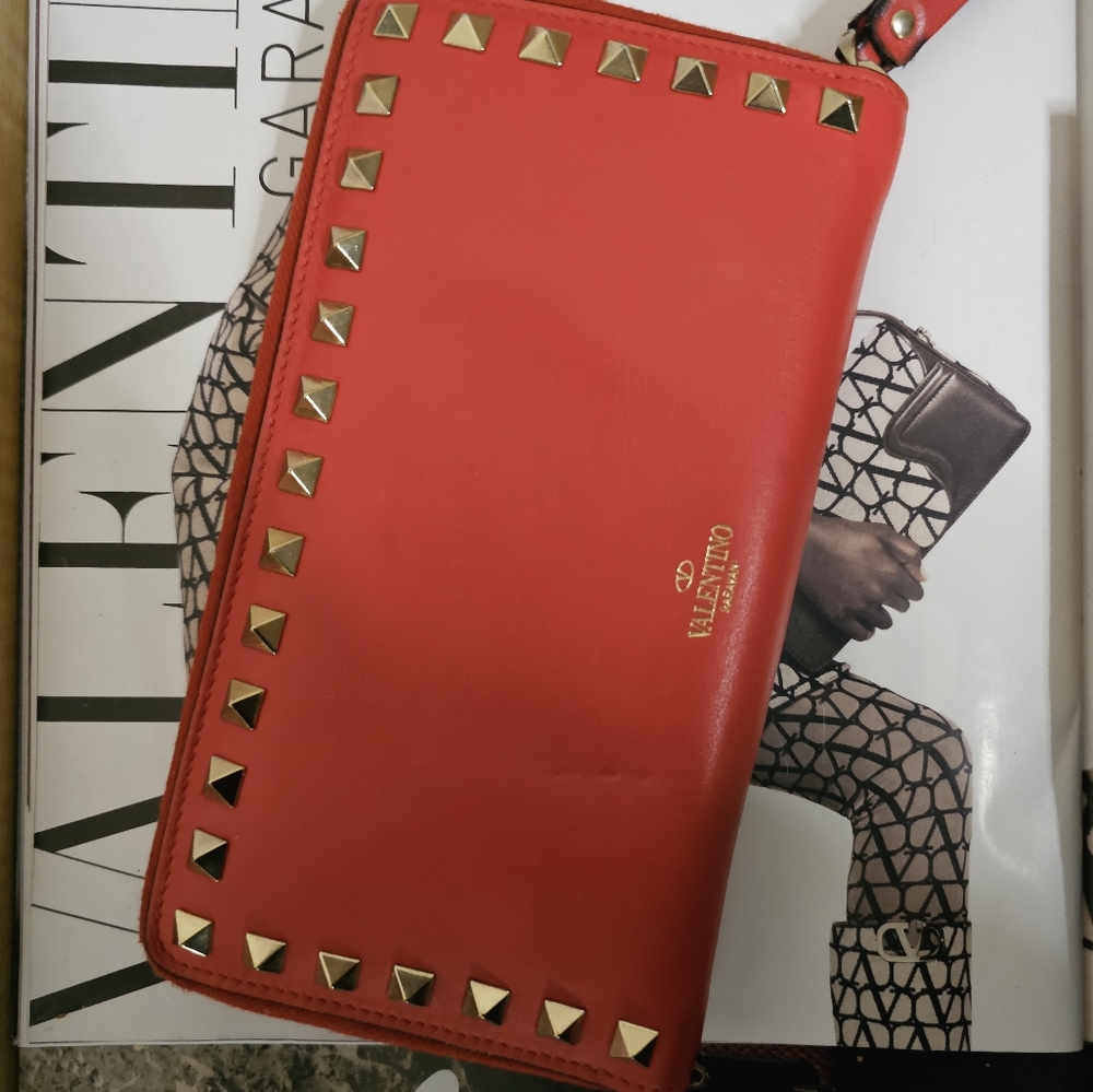 Valentino Long Rockstud Zip Around Wallet AUTHENTIC - Picture 3 of 16